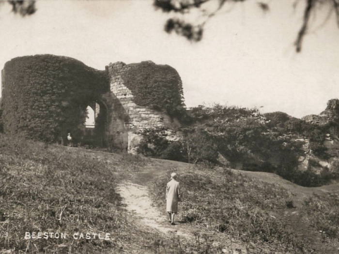 beeston-castle-cheshire-gawain