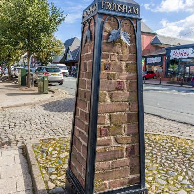 Frodsham   Sandstone Trail Sign 2